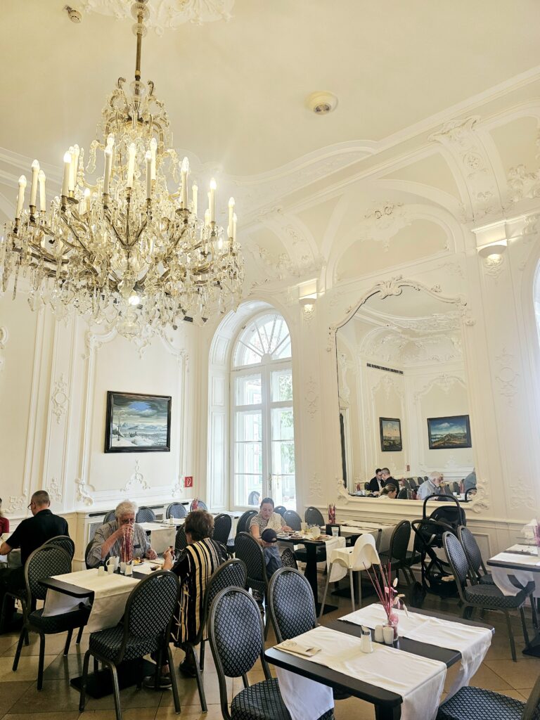 allein mit kind in wien hotel